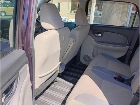Toyota Pixis Joy