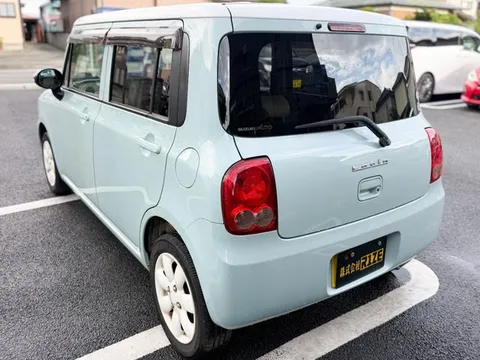 Suzuki Alto Lapin