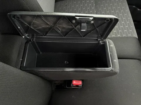 Toyota Pixis Mega
