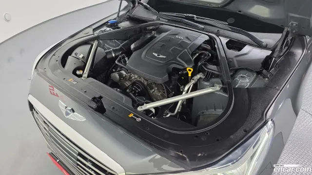 Genesis G90 (EQ900)