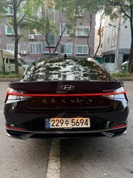 Hyundai Elantra (Avante)