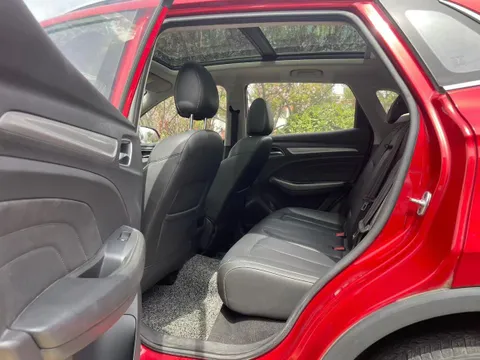 Roewe RX3