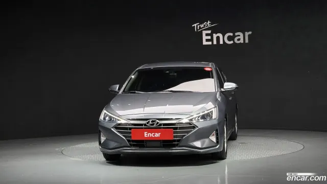 Hyundai Elantra (Avante)