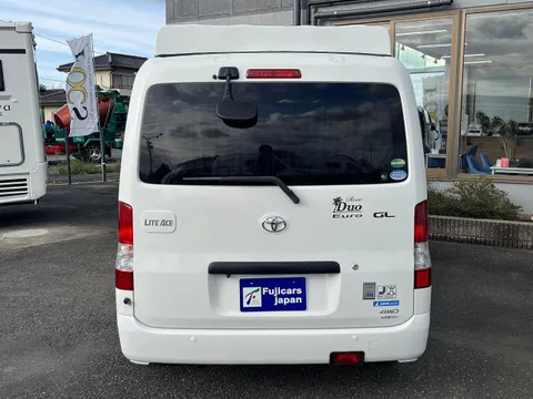 Toyota TownAce Van