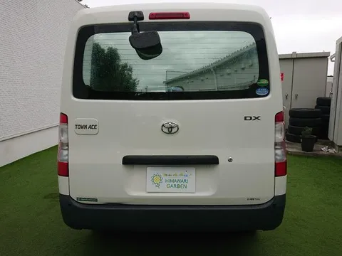 Toyota TownAce Van