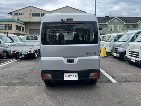 Daihatsu Hijet Cargo