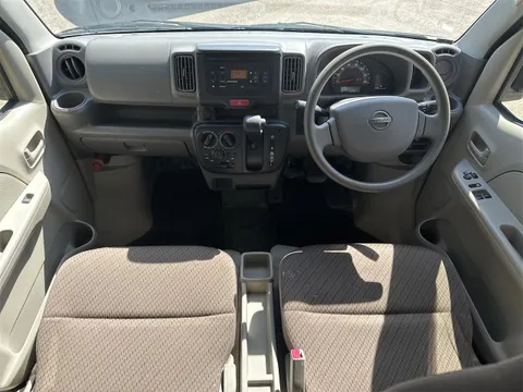Nissan Clipper