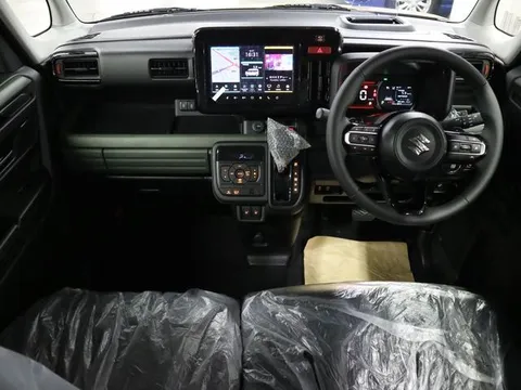 Suzuki Spacia Gear