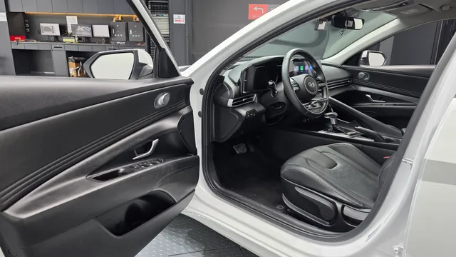 Hyundai Elantra (Avante)