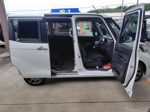Mitsubishi eK Space Custom