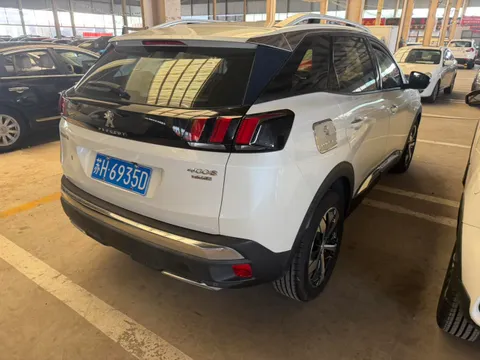 Peugeot 4008