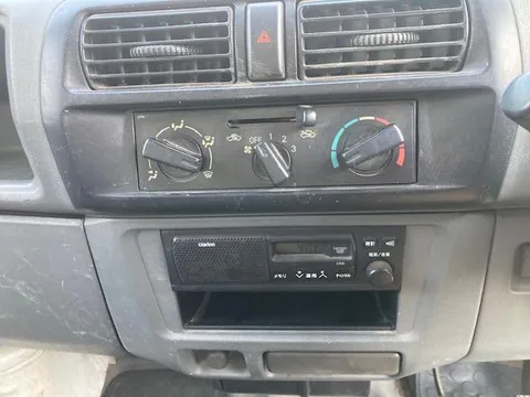 Nissan Clipper Truck