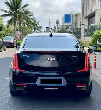 Cadillac XTS