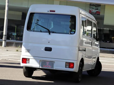 Nissan Clipper