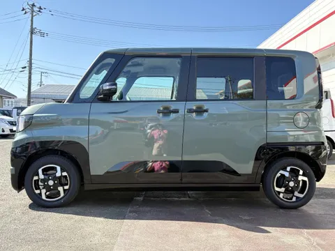 Mitsubishi Delica Mini