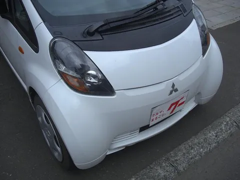 Mitsubishi I