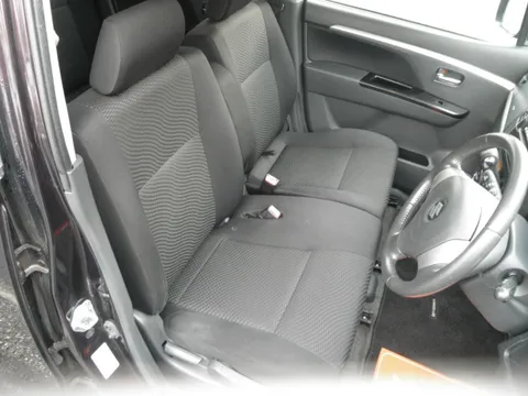 Suzuki Wagon R Stingray