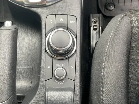 Mazda Mazda2 (Demio)
