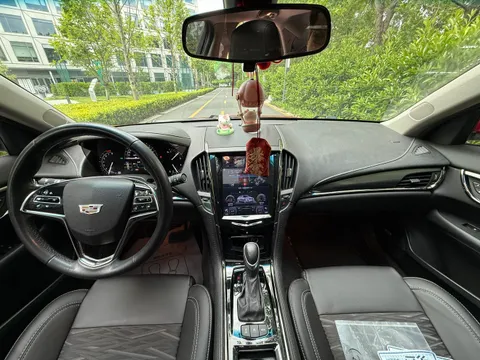 Cadillac ATS-L