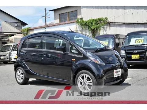 Mitsubishi I