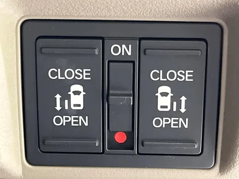 Honda N-BOX Joy