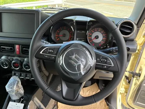Suzuki Jimny Nomade