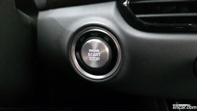 Genesis G90 (EQ900)