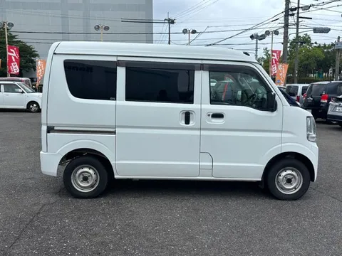 Nissan Clipper