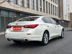 Infiniti Q50L