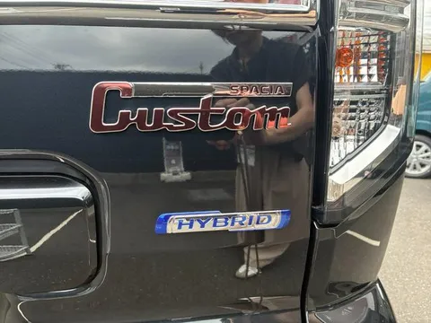 Suzuki Spacia Custom