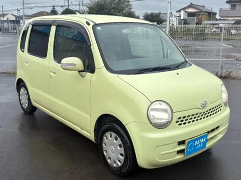 Daihatsu Move Latte