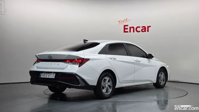 Hyundai Elantra (Avante)