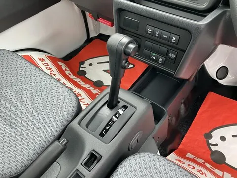 Nissan Clipper Truck