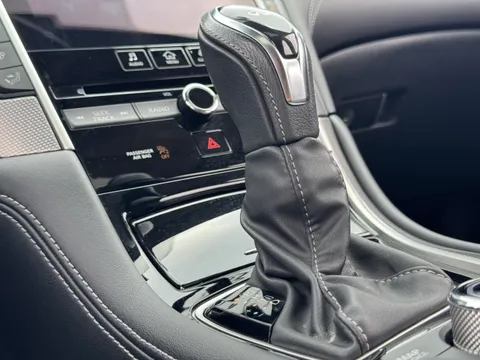 Infiniti Q50L