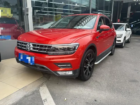 Volkswagen Tiguan L