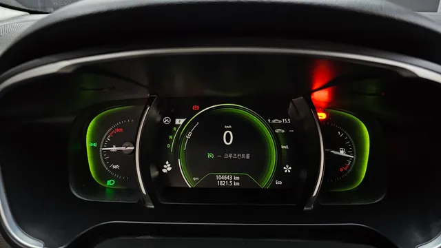 Renault Talisman (SM6)