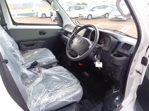Toyota TownAce Van