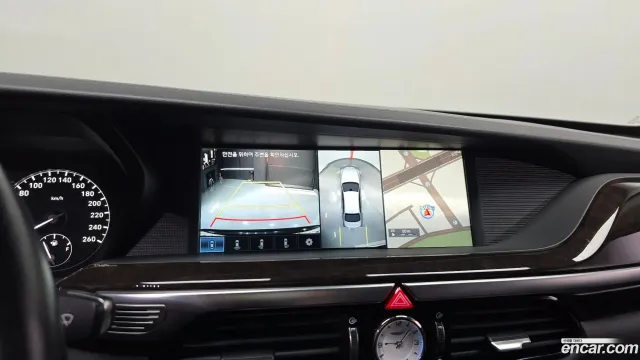 Genesis G90 (EQ900)
