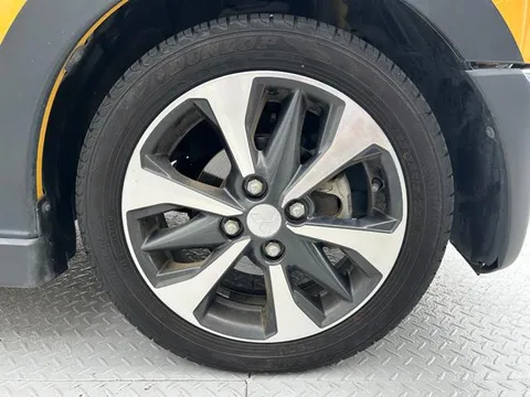 Mitsubishi eK X