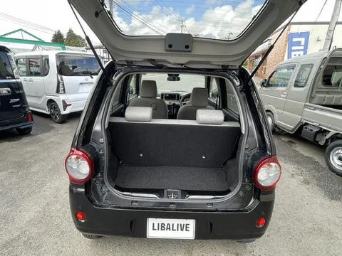 Daihatsu Mira Tocot