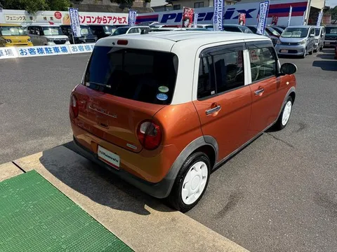 Suzuki Alto Lapin