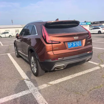 Cadillac XT4