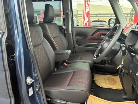 Suzuki Spacia Custom