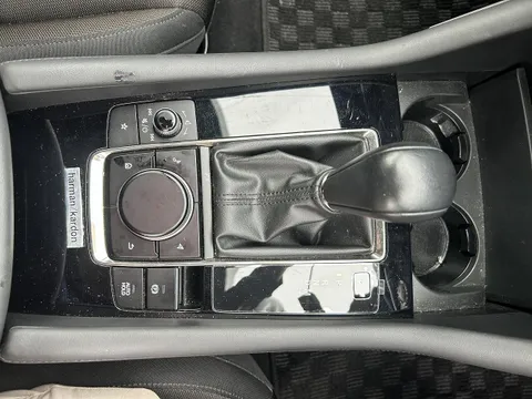 Mazda MAZDA3 Fastback