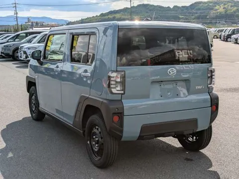 Daihatsu Taft