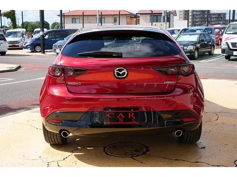 Mazda MAZDA3 Fastback