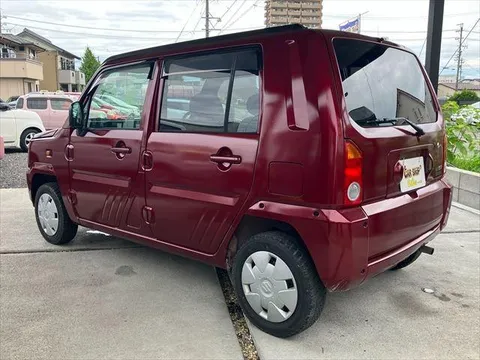 Daihatsu Naked