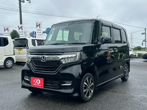 Honda N-BOX Custom