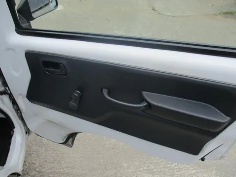 Mazda Scrum Truck