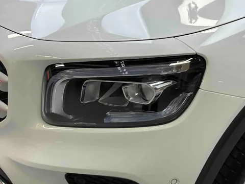 Mercedes-Benz Mercedes-Benz GLB